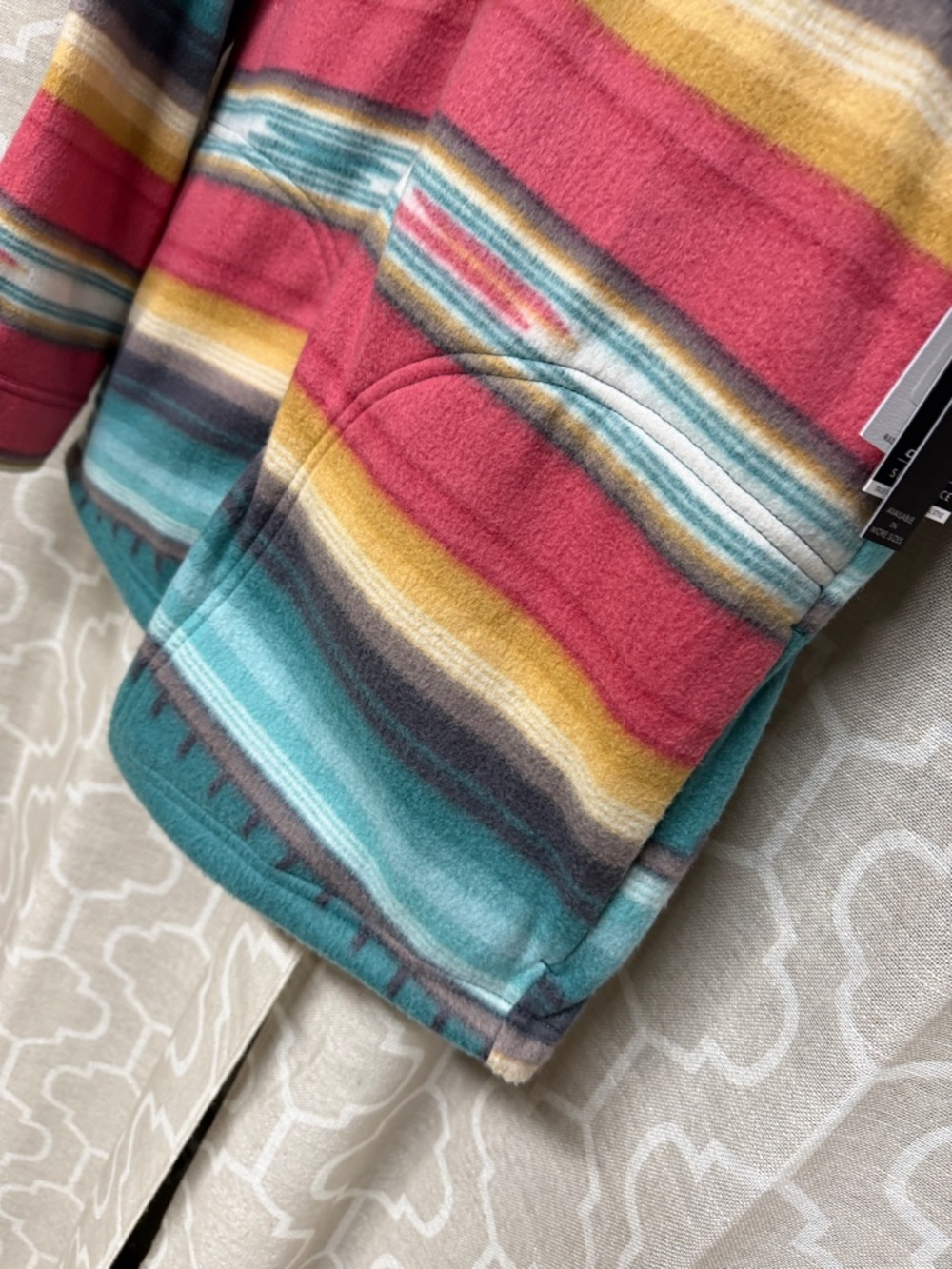 O'Neill Aztec print Striped flannel Jacket in Teal, Coral & Mustard Large NWT - Picture 2 of 8